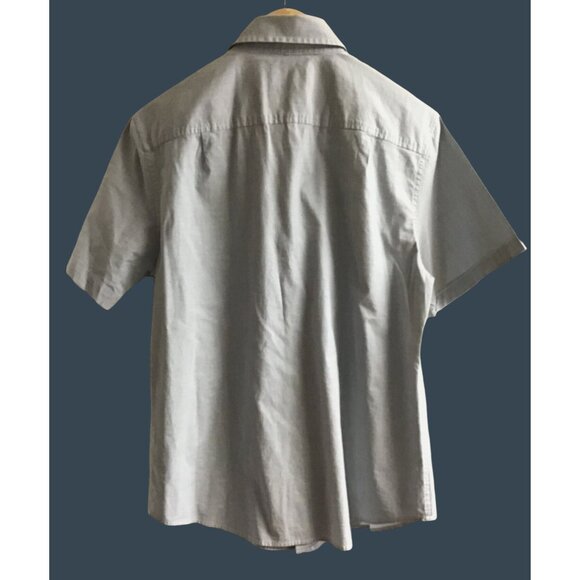 GOODIELLOW- BLUE SOLID PATTERN STANDARD FIT MENS SHIRT SIZE MEDIUM - Picture 2 of 6